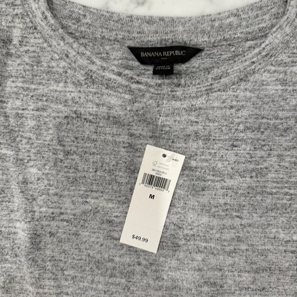 New Women's Banana Republic Super Soft Long Sleeve Top - Picture 2 of 3